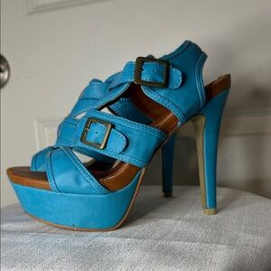 Ollio Turquoise Buckle Platform Heels